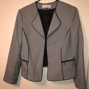 Tahari Houndstooth Blazer